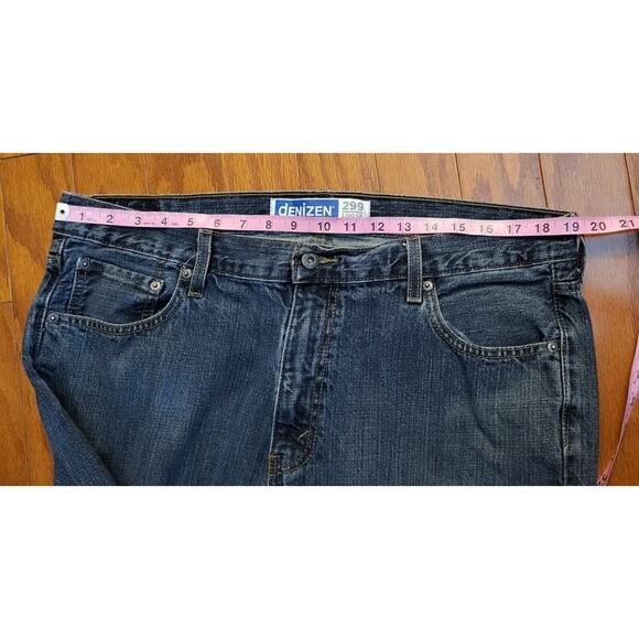 DENIZEN from Levi's Men's Loose Relaxed Fit Blue Denim Jeans Size 38x33 (Actual) - Picture 3 of 15